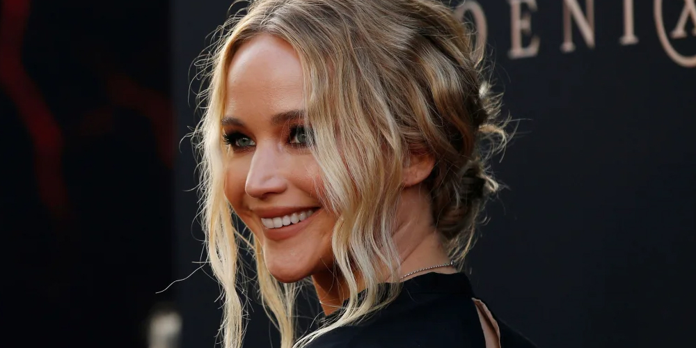 How Jennifer Lawrence Overcame Setbacks and Stayed on Top